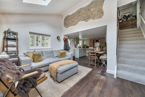 Photo 13- click for photo gallery